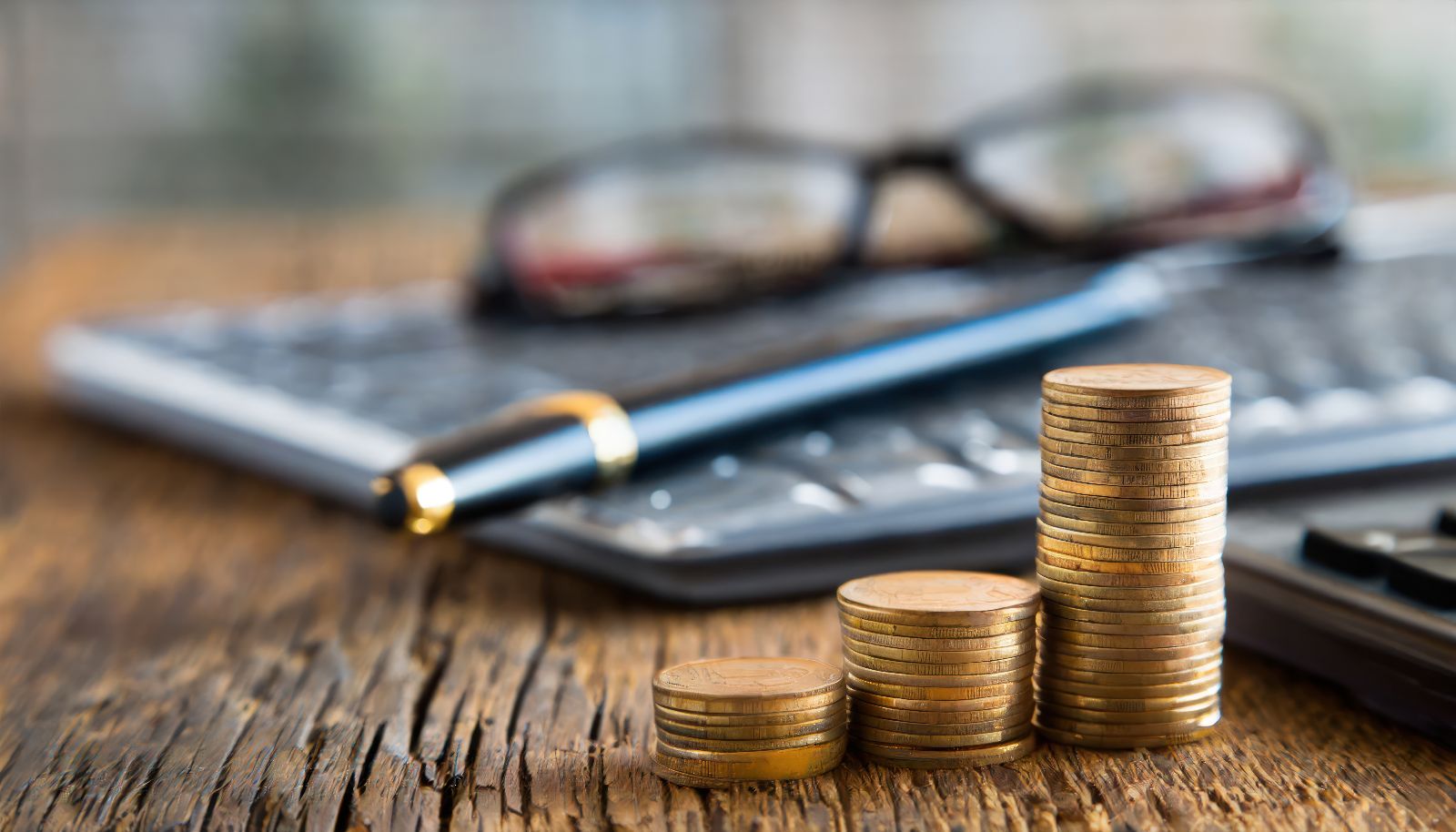 Jak jedna zmiana dnia zakupów wpływa na budżet